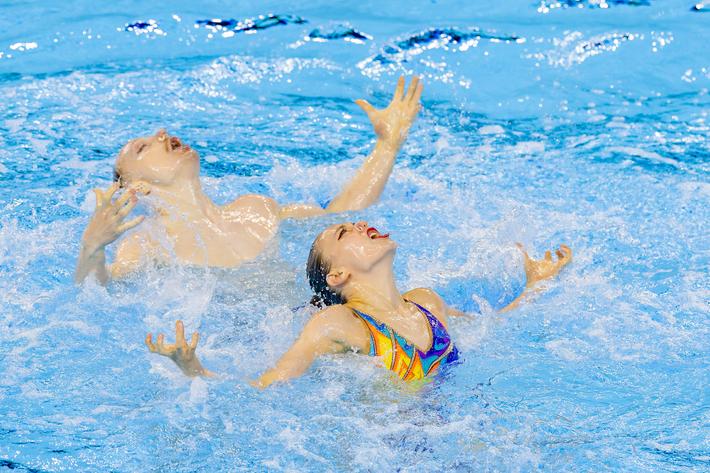 Frithjof Seidel und Maria Denisov schwimmen ihre Kür im Mixed Duett