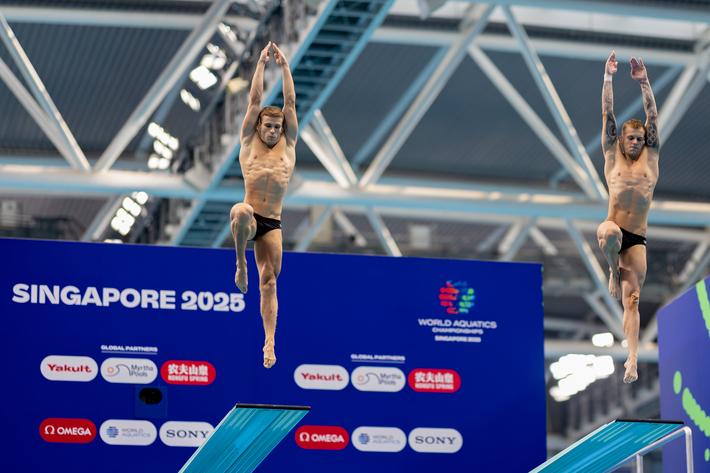 Tio Barthel und Moritz Wesemann im Synchronsprung